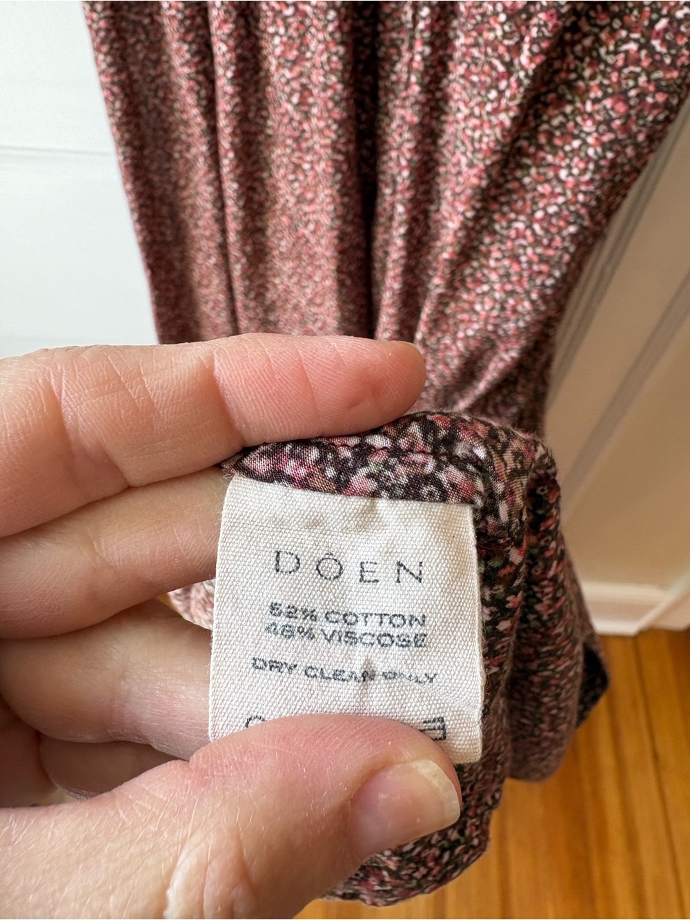 Doen | Smocked Tie-Shoulder Midi Dress | Floral | Medium - Picture 9 of 12